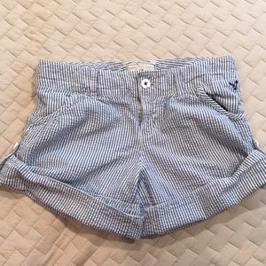 AE Seersucker shorts